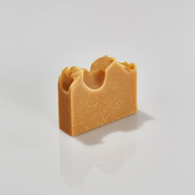 Load image into Gallery viewer, Vetiver &amp; Craft Beer Luxury Handmade Soap
